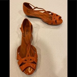 Women’s sandals